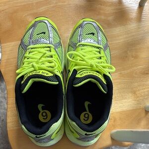 Nike Air Pegasus Lime and Silver Sneakers